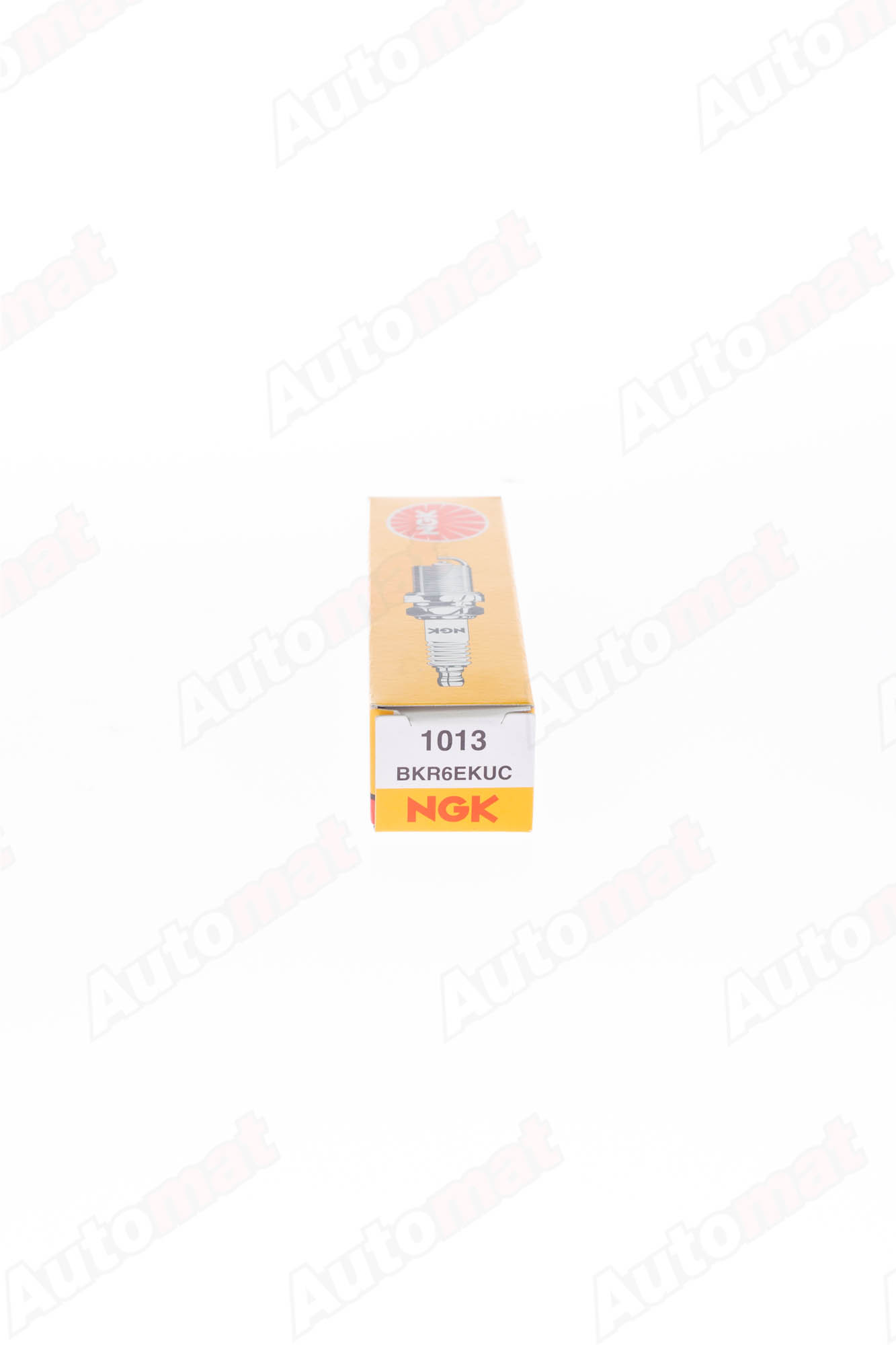 Свеча зажигания NGK 1013 BKR6EKUC с никелевым электродом